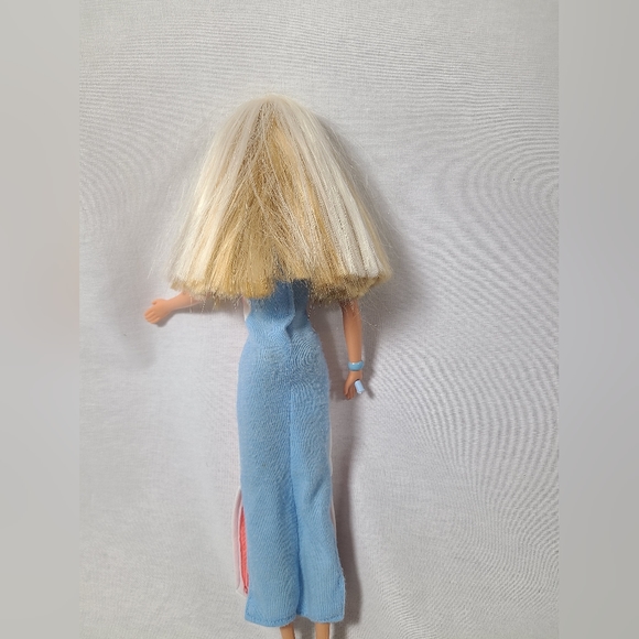 Barbie Totally YoYo SKIPPER Doll with Fashion, YoYo Kitty & Bee 1998 Mattel - Picture 3 of 6